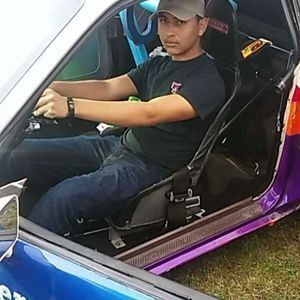 Meet your Posher, Henry